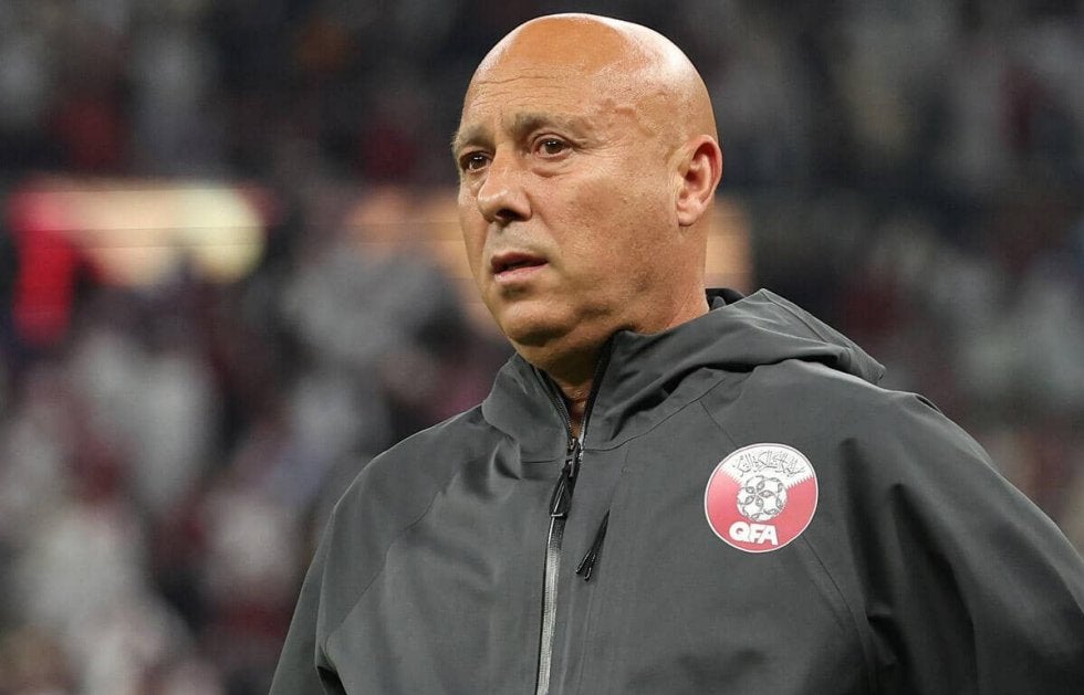 カタール代表、アジア杯連覇に導いたティンティン・マルケス監督と2026年まで契約延長