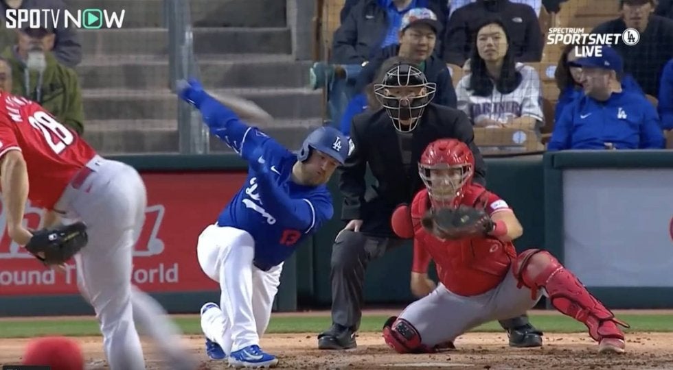 “極悪すぎる”ドジャース打線をねじ伏せた！「ベッタニマン」完封＆3者連続三振を炸裂する瞬間　日ハム・ソフトバンクの元・助っ投が4回完全6Kの圧巻ピッチング