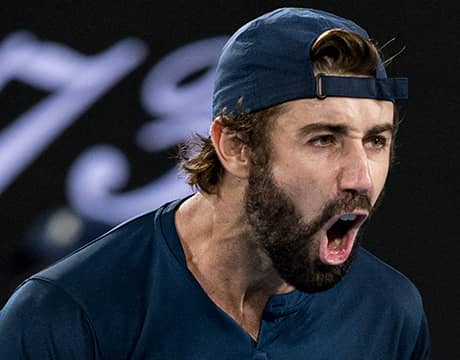 大会史上最長 3時間半超え死闘制す