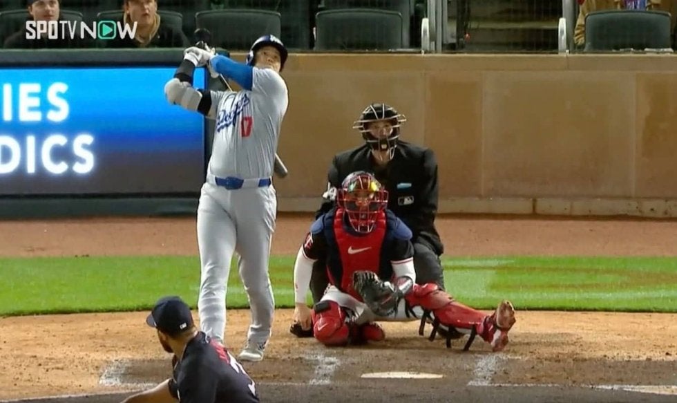 え、入ったの…！？ 大谷翔平、3本のホームランの中でも特に“ヤバすぎる”一発　“打球の方向と滞空時間”にファン騒然 「もう量産体制だろ」「調子が上がっている証」