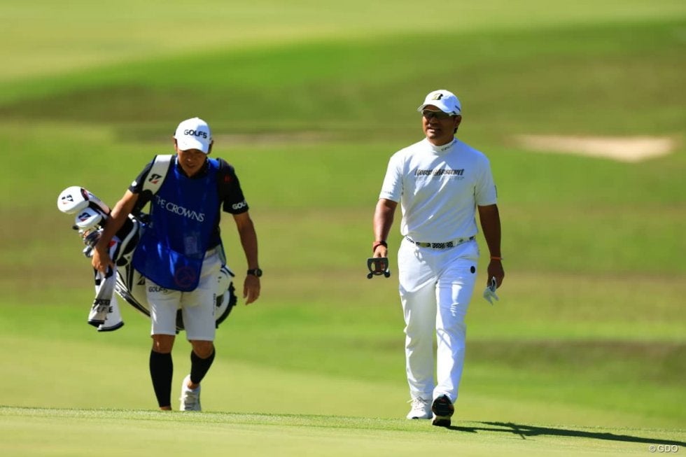 「半月板断裂」のオフから 宮里優作は手負いのシーズンイン