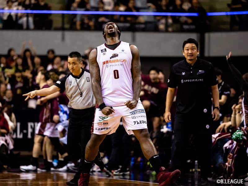 越谷アルファーズが悲願のB1初昇格…敵地でリーグ全体1位のアルティーリ千葉に連勝／B2プレーオフ