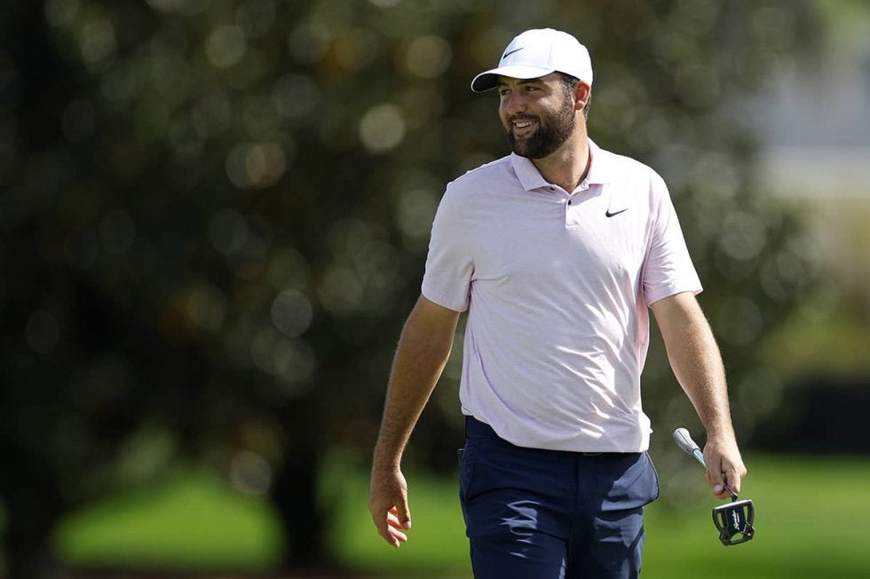 シェフラー「63」で2位浮上 首位ライリーに4打差で最終日へ