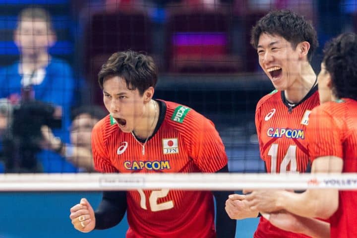 バレーボール 石川祐希 髙橋藍 高橋藍 龍神NIPPON デサント パーカー バレーボール 石川祐希 髙橋藍 高橋藍 龍神NIPPON デサント パーカー