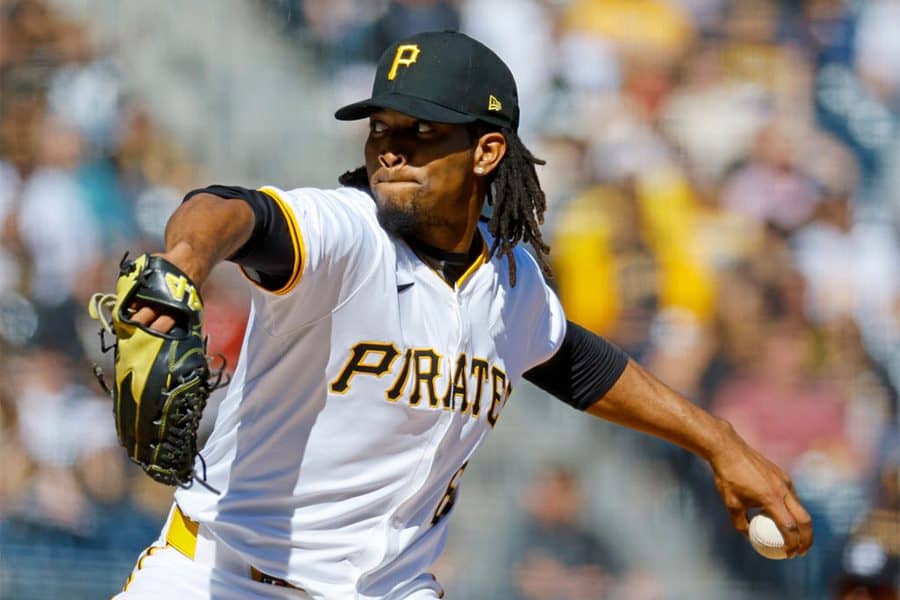 ド軍に3人目の“ヘルナンデス” 金銭トレードで26歳左腕を獲得…球団発表