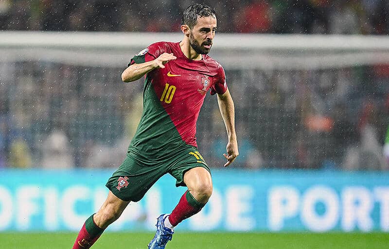 変幻自在の“クラッチプレーヤー”、2大会ぶり優勝託される背番号10