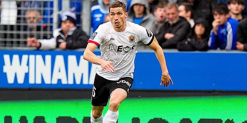 ベティスがセインツから左SBペローを獲得！　今季はレンタルで古巣ニースでプレー