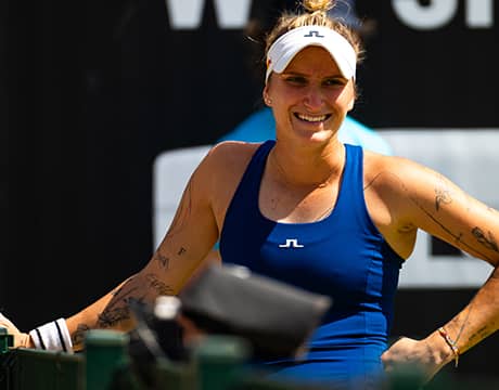 昨年女王「戻るのが待ちきれない」