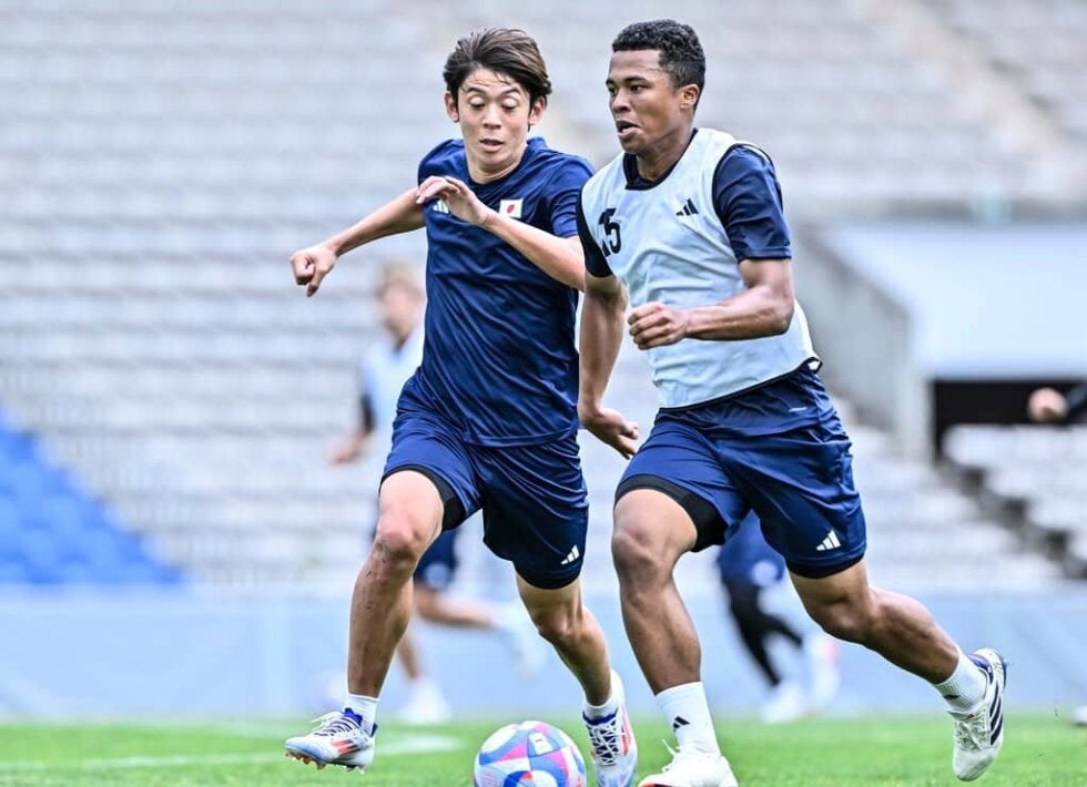 パリ五輪・サッカー日本代表がボルドー市内で8対8＋2GKのミニゲーム実施……「そのシュート打ったら罰ゲームだからな（笑）」と追加練習なしも、強度高い内容に