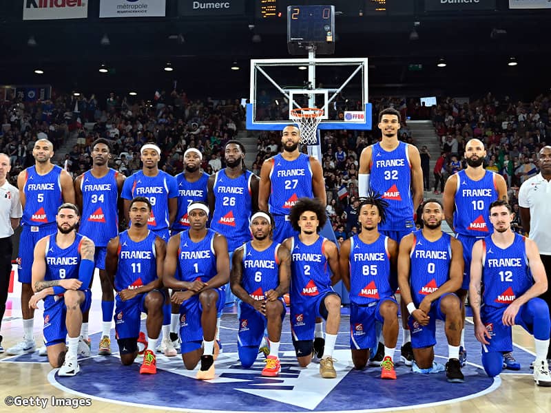 フランス代表ニコラ・バトゥーム、ホーネッツ開幕戦着用ジャージ