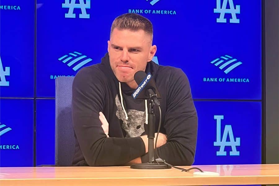 敵味方関係なし…フリーマン感激「キャリアで最高の三振」　試合中断→温かい歓迎に感謝