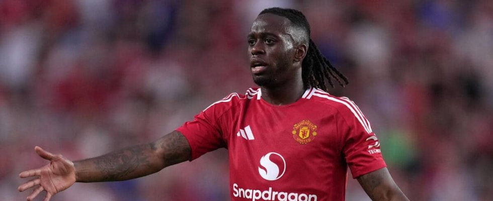 ウェストハムがワン＝ビサカと7年契約！ 地元クラブへユナイテッドから完全移籍で加入「僕にとって当然のことだった」