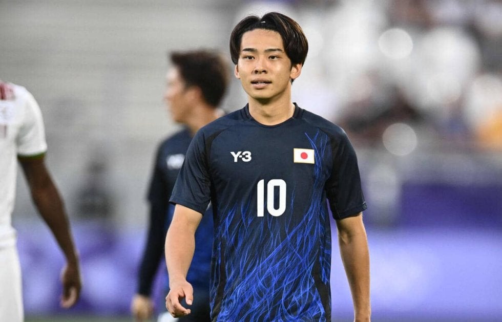 QPR 24-25ユニフォーム　斉藤光毅14 QPR 24/25 斉藤光毅 公式ユニフォーム ホーム 半袖 オフィシャル