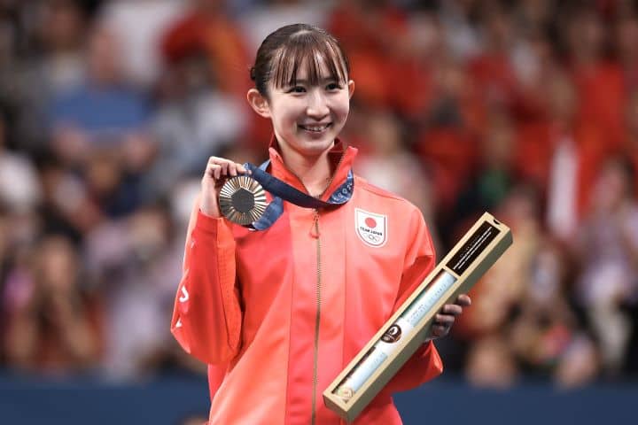 「リザーブという1番難しい立場を」卓球早田ひな　＂4人目メンバー＂への愛あるメッセージに感動の輪広がる「本当に心優しいし強い」