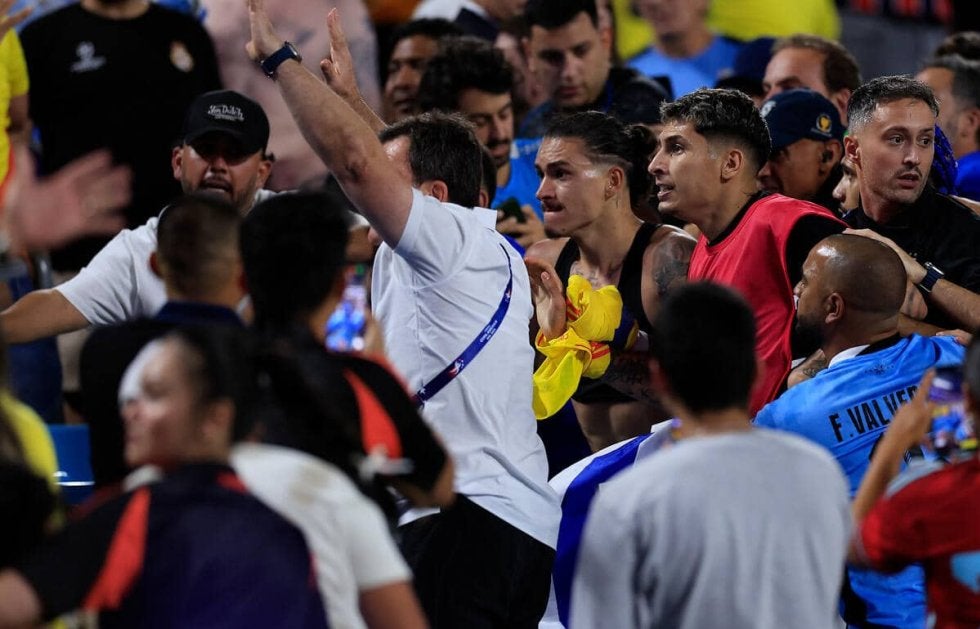 ダルウィン・ヌニェス　11 ウルグアイ代表ジャージ ダルウィン・ヌニェス 11 ウルグアイ代表ジャージ