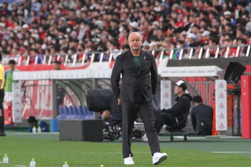 【日本サッカーは｢異常気象｣にこう備えよ】(3)浦和｢先制｣も川崎戦｢突然の中止｣と雨雲、Jリーグ｢秋春制｣導入も｢８月上旬｣開幕の矛盾