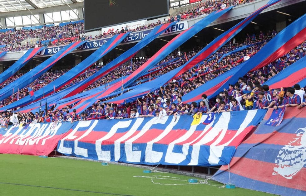やっぱり最強」「過去一好き」FC東京がニューバランスとコラボ