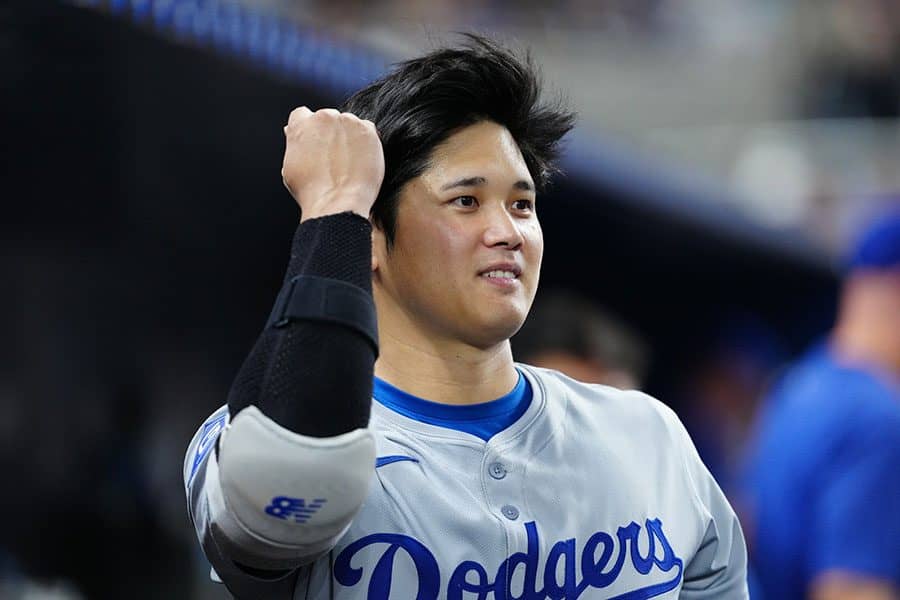 topps now ドジャース 9回大逆転 大谷翔平 他 25枚限定パラレル版 topps now ドジャース 9回大逆転 大谷翔平 他 25枚限定パラレル版