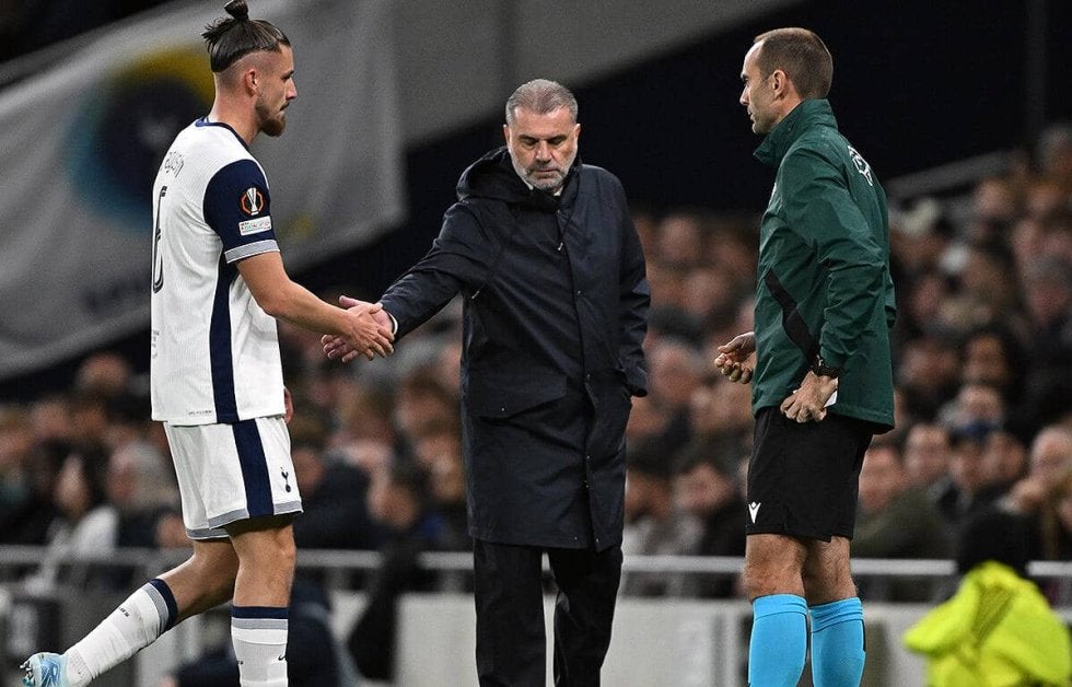 ポステコグルー監督、数的不利撥ね返す勝利も「良いスタートではなかった」と反省の弁…負傷交代ソン・フンミンへの言及避ける