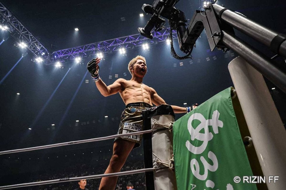 RIZIN.48】朝倉未来が認める18歳の“超新星”秋元強真、1RTKOで鮮烈
