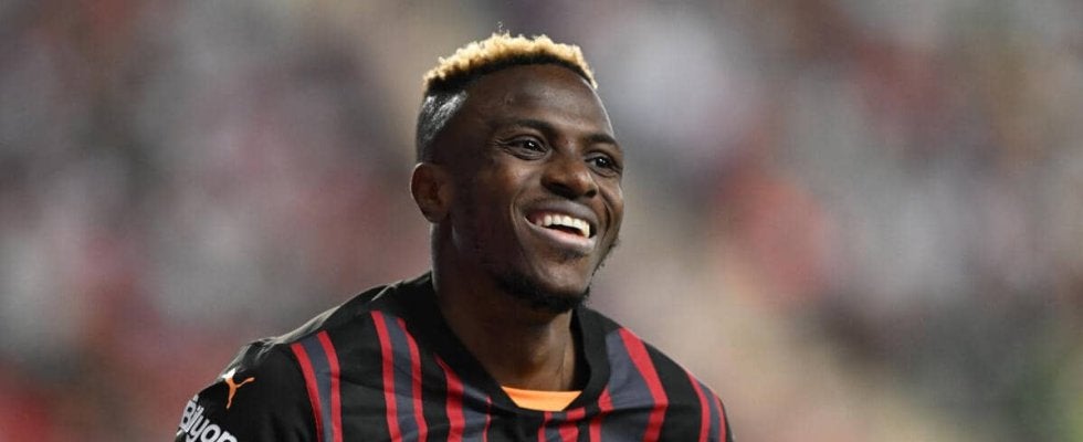 「1億ユーロのゴール」ガラタサライのオシムヘンがオーバーヘッド弾！ 残り12分からの出場で2度ネット揺らす「世界最高のストライカー」