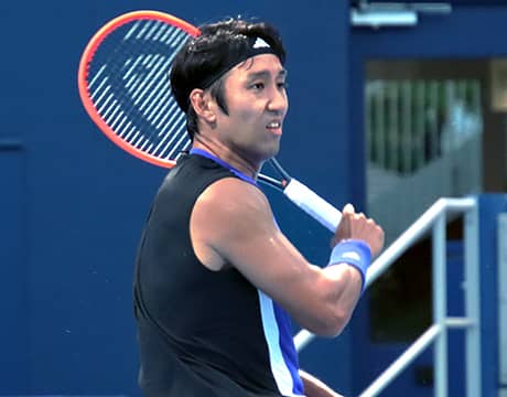 内山靖崇、松山CH初戦突破