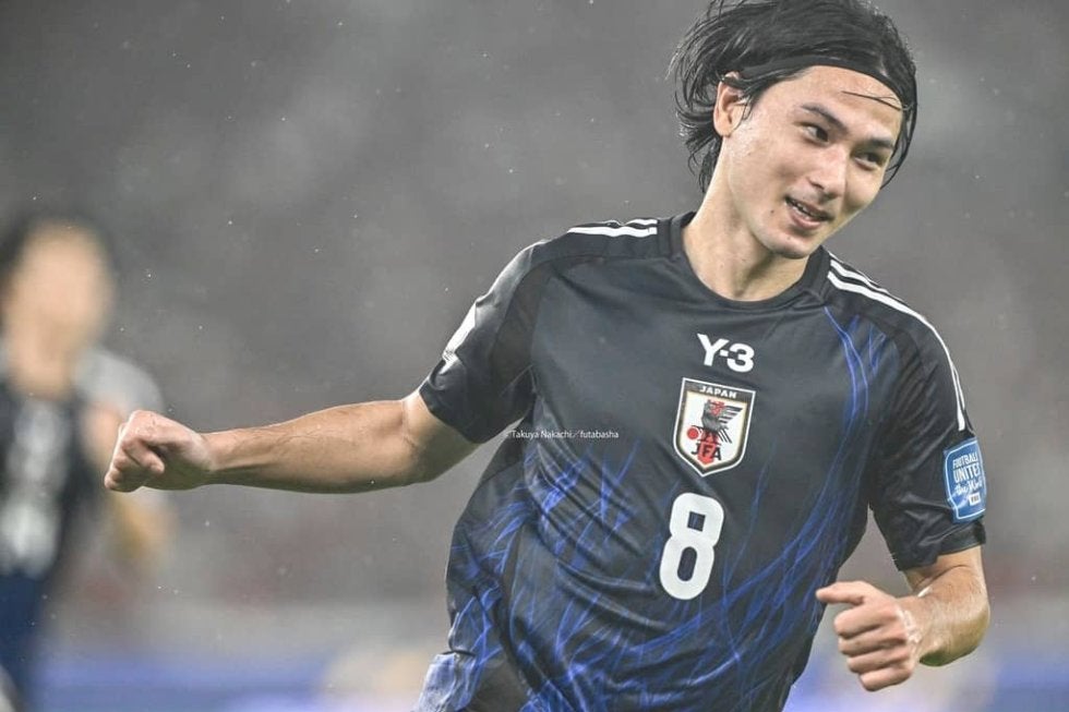 むっっっちゃカッコいい」日本代表MF南野拓実の雨を切り裂く電光石火の