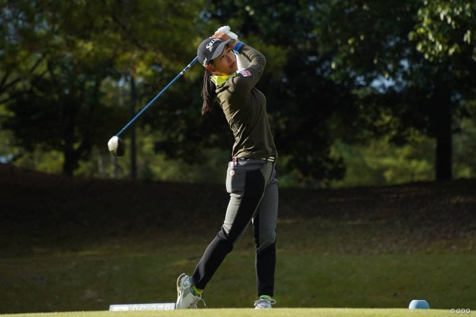 “日本一曲げない女子プロ” 吉本ここねがFWキープ100％で3位発進