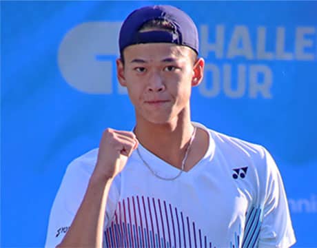 坂本怜 日本勢対決制し2週連続8強