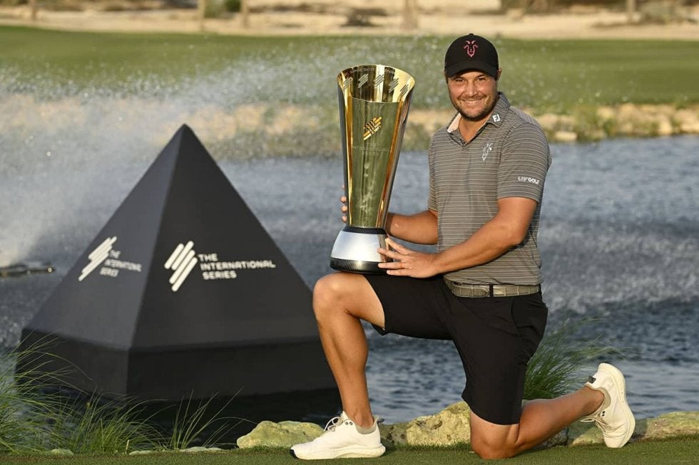 ユーライン5打差圧勝 池村寛世と生源寺龍憲が28位
