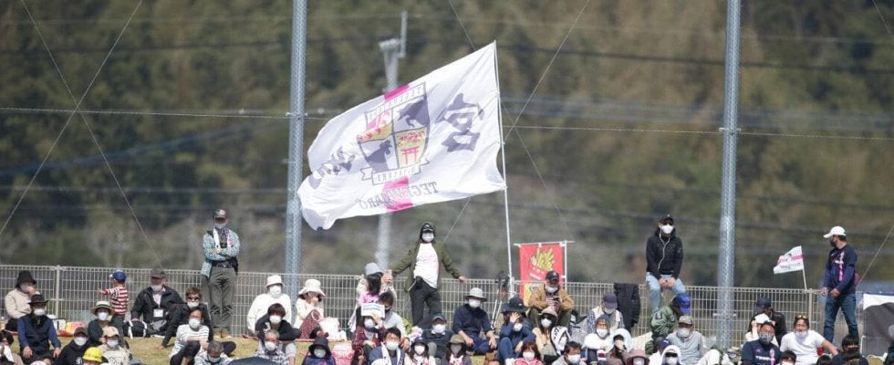 宮崎が地元出身のFW北村知也と契約満了…地元でのプレーに「とても感慨深かった」