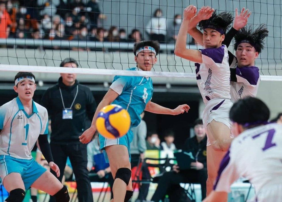春高バレー 大阪代表 男子・清風、接戦勝ち切る 昇陽 貫禄の守備力