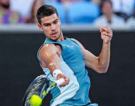 アルカラス 快勝で西岡との2回戦へ