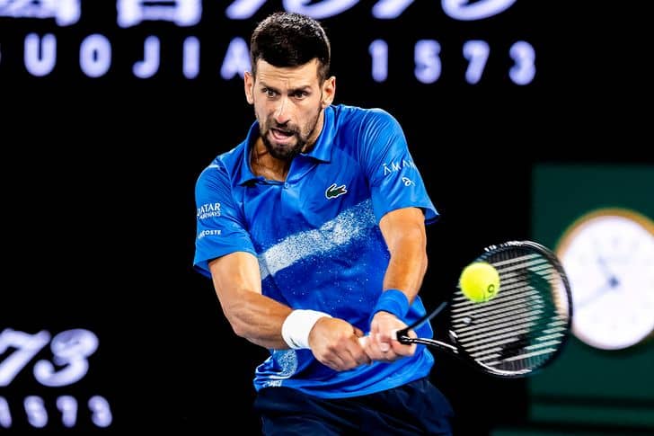 ジョコビッチ、アルカラスを逆転で下し全豪4強！グランドスラム通算50度目の準決勝進出[全豪オープン]