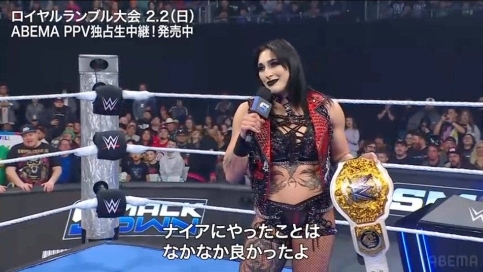 「ジダンみたい」“最恐”女子レスラーがブチ切れ…挑発に乗り“ガチの頭突き”炸裂で会場騒然「すごい音した」