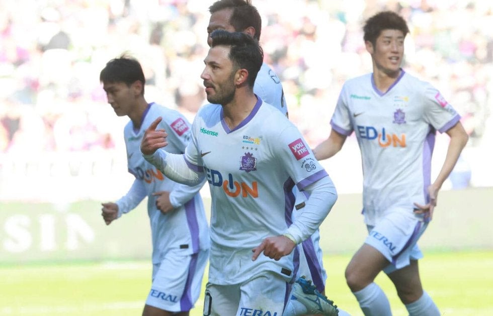 「こういうサッカーをやり続けていきたい」決勝点の広島MFアルスランはスーパー杯制覇に満足、フル出場の18歳同僚MFには「ソン・フンミンのようなアジアを代表する選手になる」