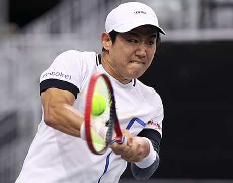 西岡良仁 ストレート勝ちで初戦突破 | テニス | スポーツブル (スポブル)
