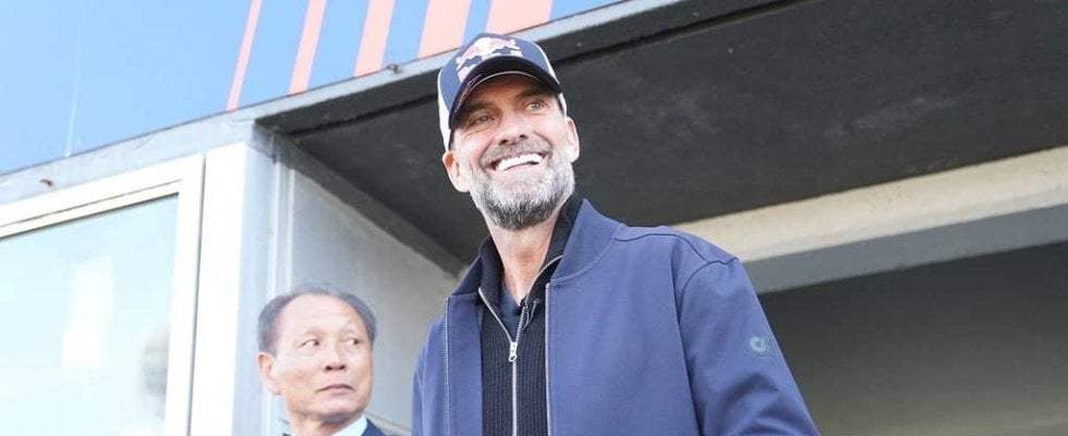 元リヴァプール監督の名将ユルゲン・クロップ氏が見守る中、新キャプテン、新10番、新ユニフォームお披露目！新生RB大宮アルディージャの｢初陣」