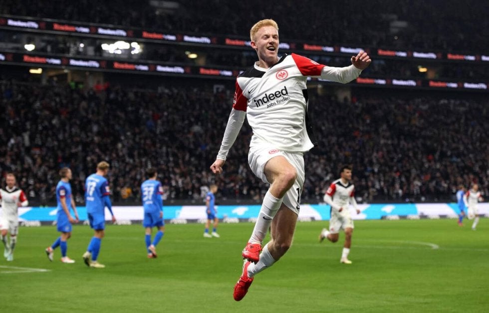 フランクフルトに完敗のキールが最下位転落、町野修斗は途中出場【ブンデスリーガ】