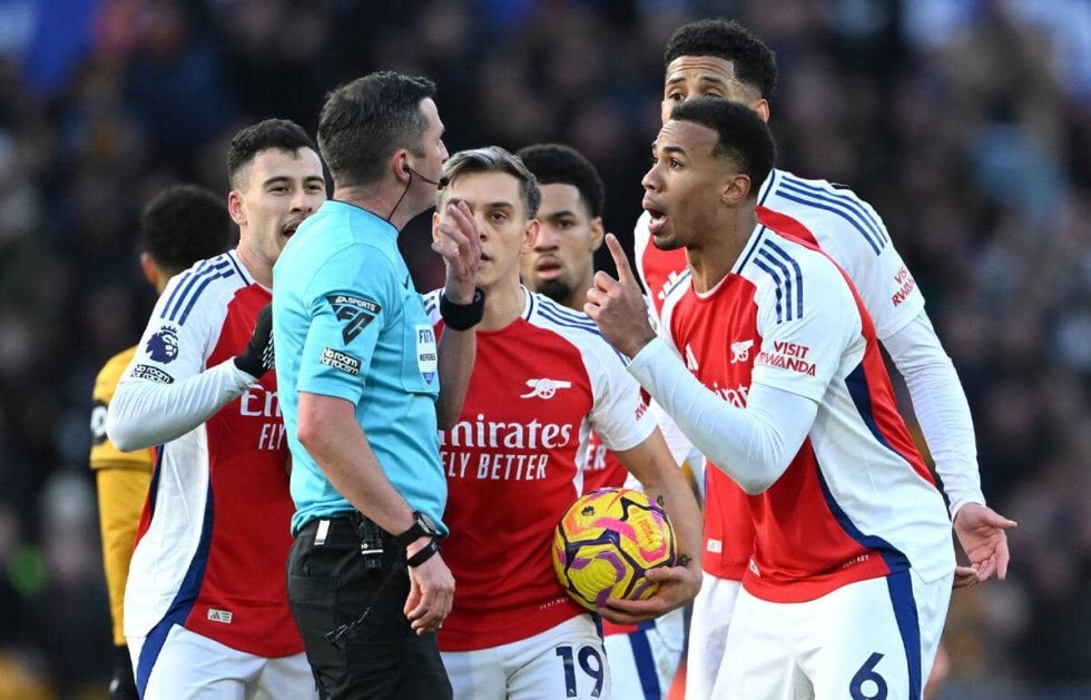 アーセナルに1250万円の罰金処分、ルイス＝スケリー退場時の選手の行動が問題視…後に出場停止は取り消しに