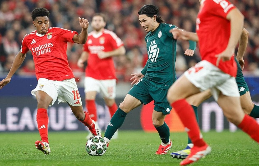 南野拓実が1ゴールと気を吐くも、敵地で打ち合いドローのモナコはベンフィカに競り負けてベスト16進出ならず…【CL】