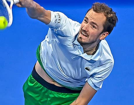 メド 逆転勝ちで初戦突破