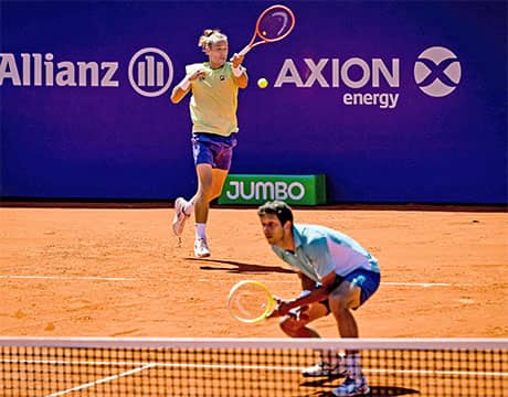 悲願の地元ペアV！ファン大熱狂