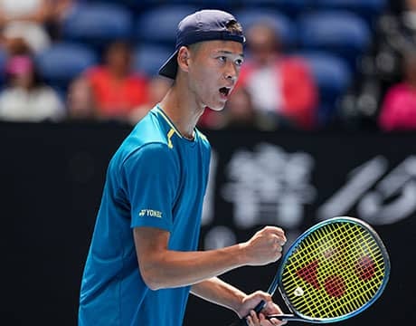 坂本怜 ストレート勝ちで初戦突破