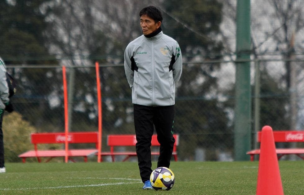 超野心的な目標掲げる東京Vの城福監督、ルヴァンカップ初戦へ「ひとつ何かを勝ち取れば大きな自信に」