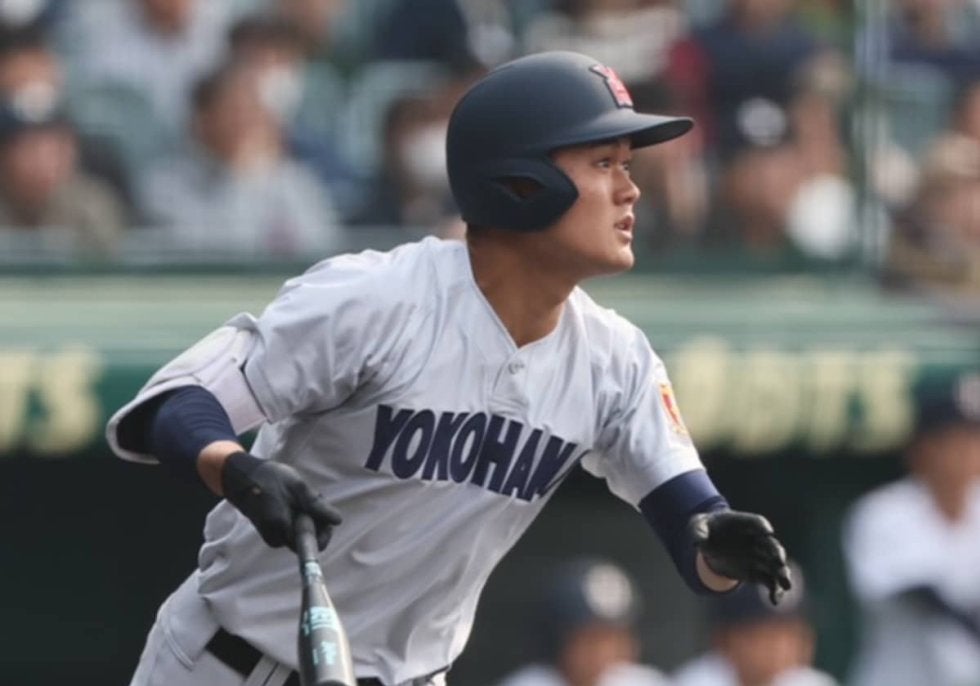 横浜のプロ注目外野手が豪快弾！3番起用に応える先制3ランで注目投手・織田を援護！【センバツ】