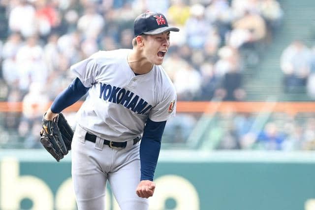 横浜のエース奥村頼、信頼の再登板　夏の敗退から自主練でたくましく