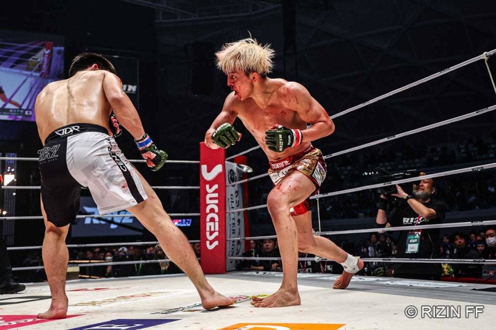 【RIZIN】「世界との差はすごい」連敗した鈴木千裕に“必要な引き出し”とは……金原正徳が提言「組める選手になっていかないと」