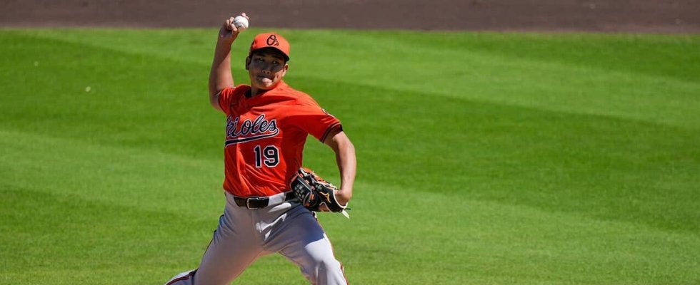 菅野智之、MLB初勝利にチームメートはロッカールームで大騒ぎ