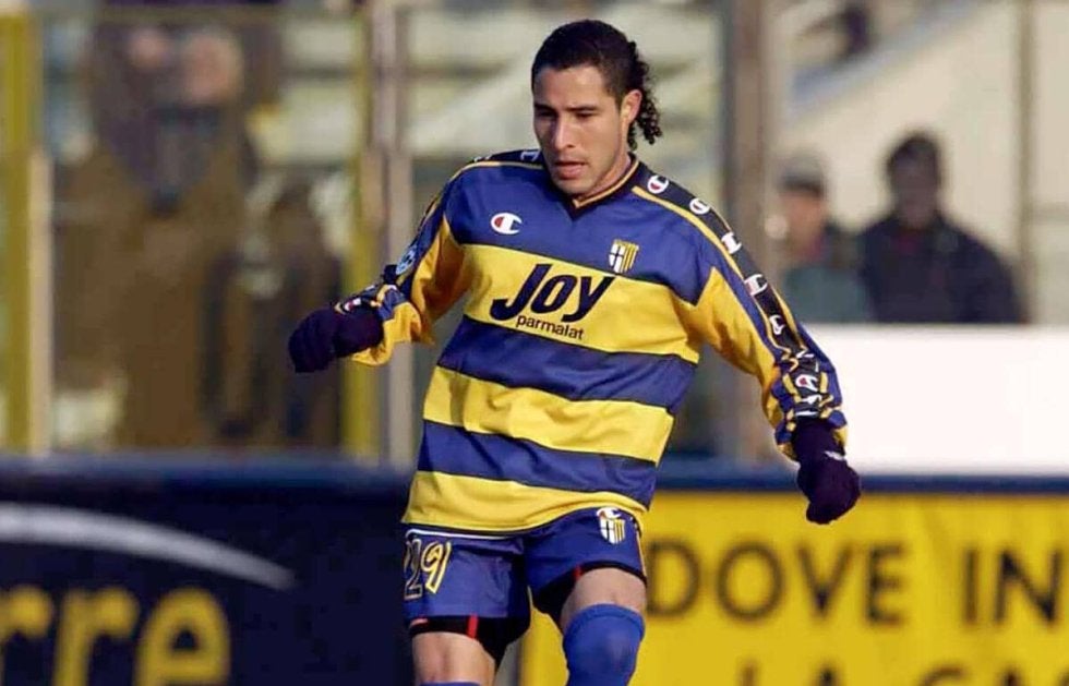 中田英寿氏ともパルマでプレーした元コロンビア代表MFが47歳で急逝…親戚の誕生日パーティーで心臓発作